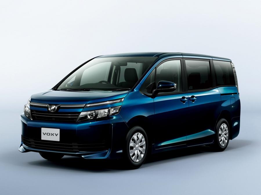  Toyota Voxy X 2014 года  (фото 1 из 2)